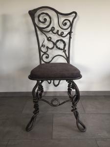 Dizajnová stolička Koreň - luxusný nábytok (NBK-62)